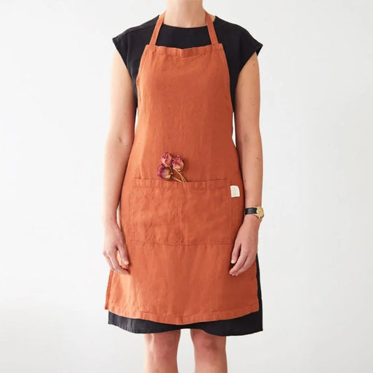 Leinen Alltagsschürze in Terra Orange von Linen Tales Größe 70 cm breit+ 82 cm lang