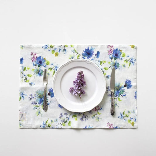 Leinen Tischset Blumen 2er-Pack in Weiß+Blau Muster Blumen von Linen Tales Größe 45x35 cm