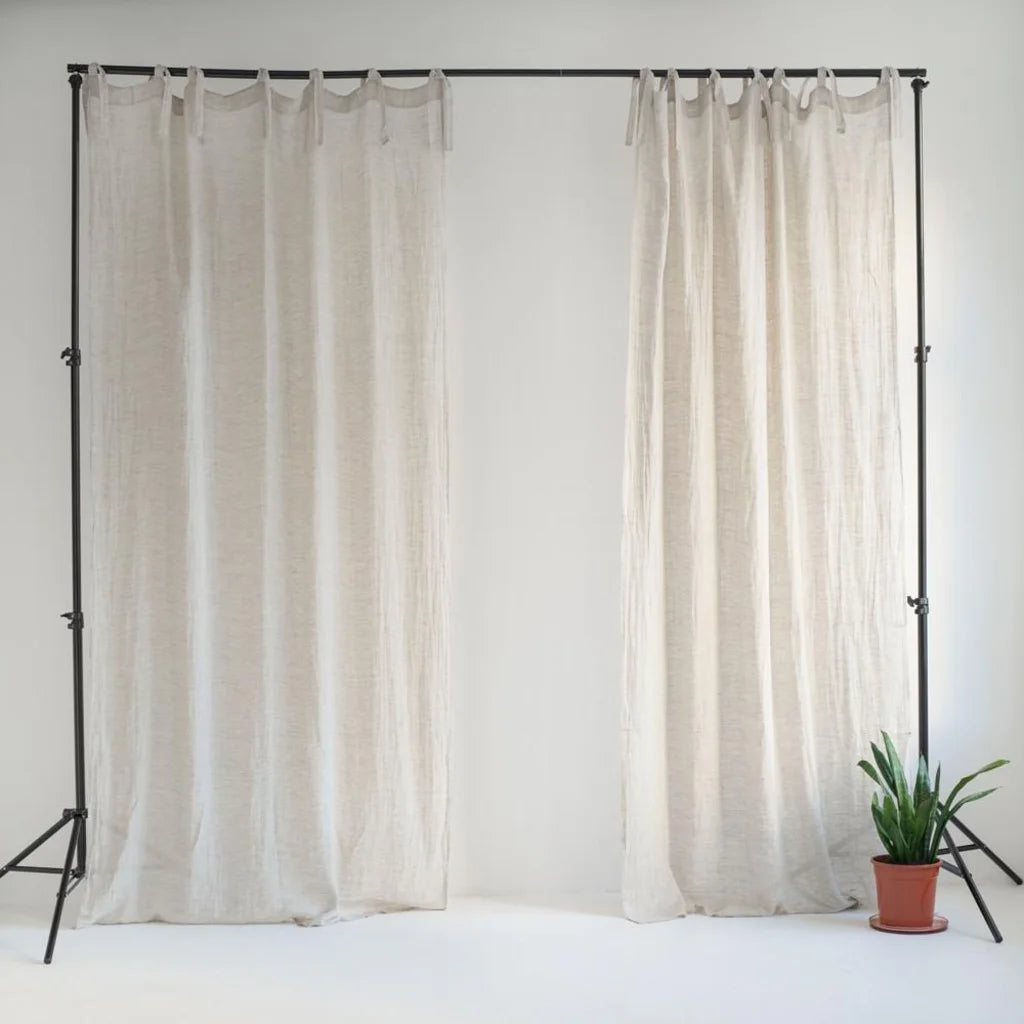 Leinen Vorhang mit Schlaufen 2er-Set in Beige von Linen Tales Größe 130x330 cm