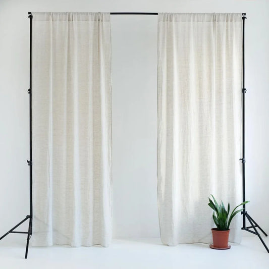 Leinen Vorhang mit Tunnel 2er-Set in Beige von Linen Tales Größe 130x200 cm