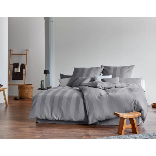 Bio Satin Bettwäsche Superbe Garnitur in Platin Grau von Cotonea Größe 135x200 + 80x80 cm