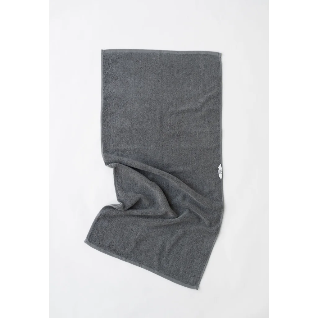 Bio Frottier Handtuch in Anthrazit Grau von MELA home Größe 50x100 cm