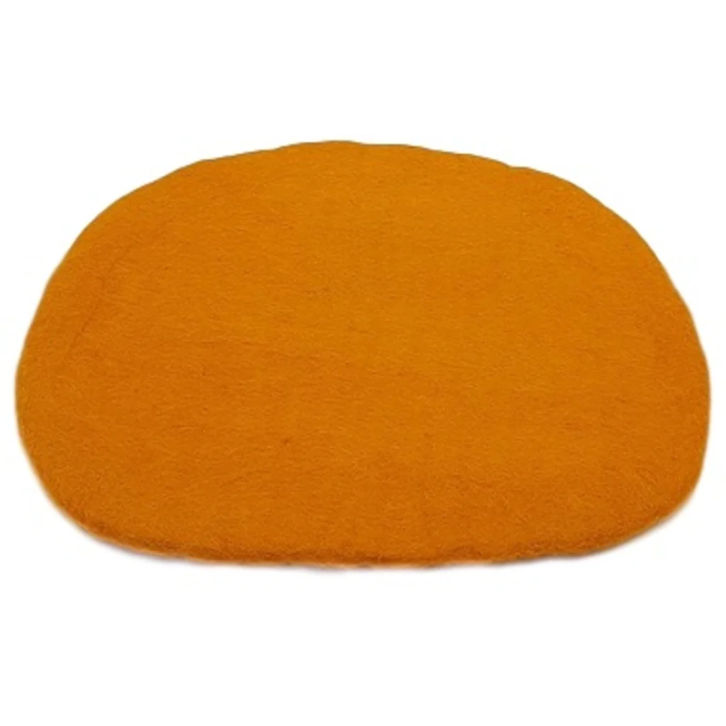 Filz Sitzkissen Trapez in Ocker Orange von Frida Feeling Größe 40x35 cm