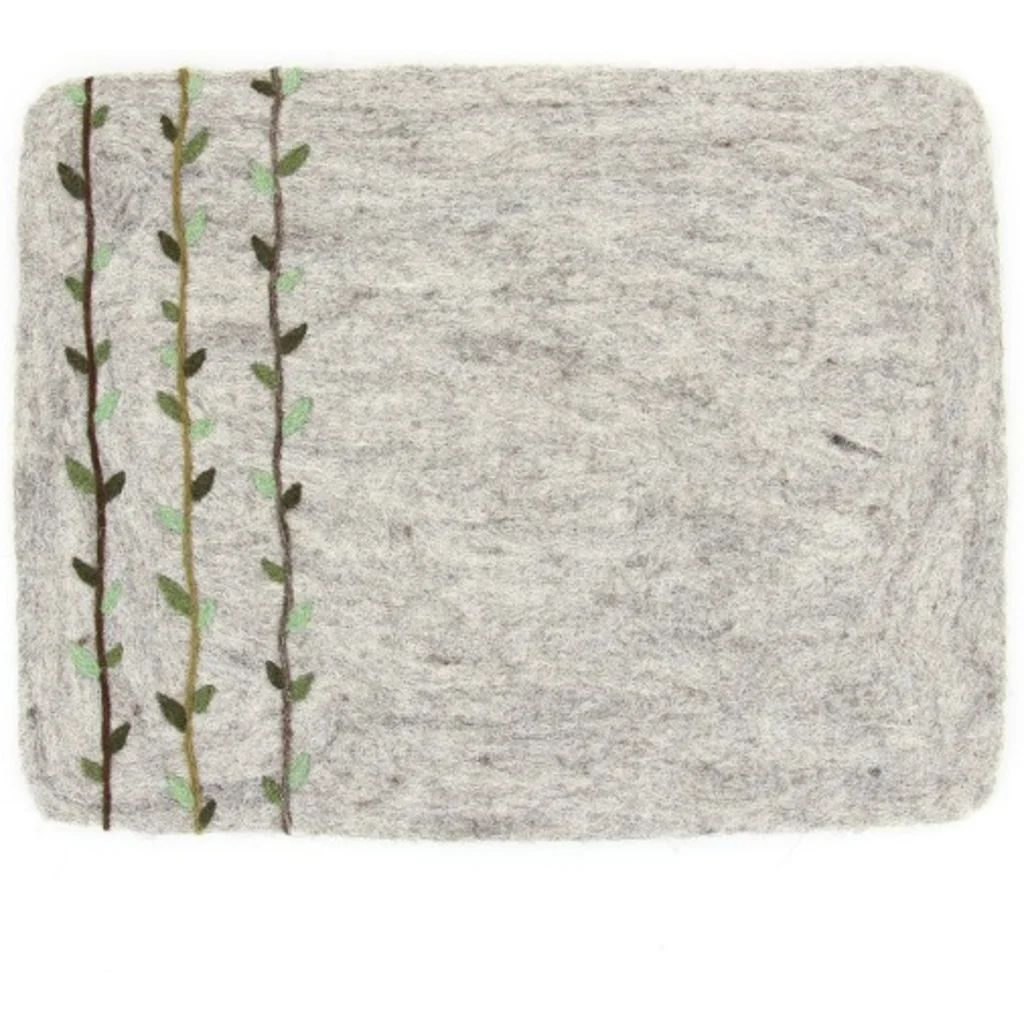 Filz Tischset Olivenzweige in Hellgrau+Olive Grau+Grün Muster Olivenzweige von GLOBO Größe 45x35 cm