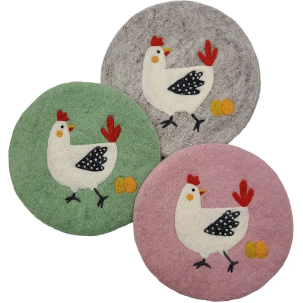 Filz Untersetzer rund Huhn in Rosa+Weiß Muster Huhn von Frida Feeling Größe Ø 21 cm