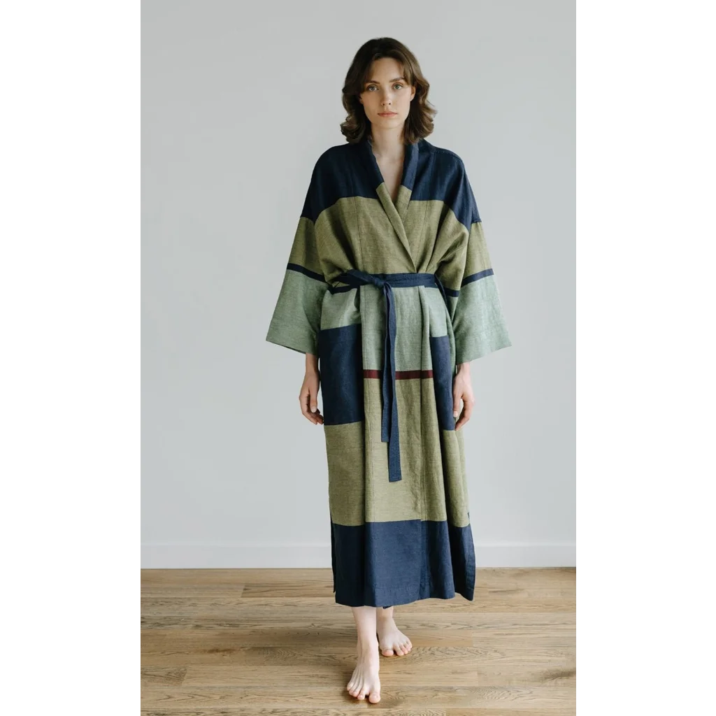 Halbleinen Morgenmantel Blockstreifen in Dunkelblau+Olive Blau+Grün Muster Streifen von Linen Tales Größe Einheitsgröße
