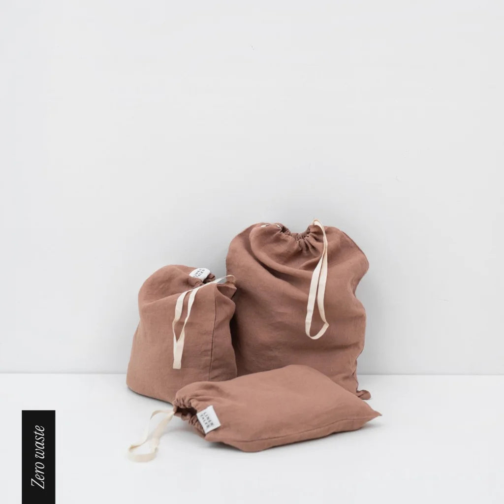 Leinen Aufbewahrungsbeutel 3er-Set in Apricot Orange von Linen Tales Größe 30x38 + 26x32 + 22x28 cm