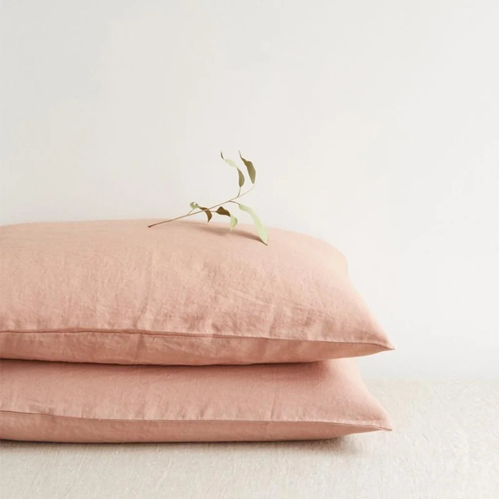 Leinen Bettwäsche Kissenbezug in Apricot Orange von Linen Tales Größe 40x60 cm