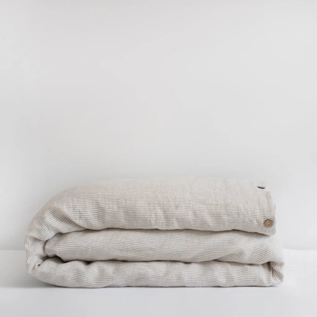 Leinen Bettwäsche Streifen Bettbezug in Weiß+Creme Muster Streifen von Linen Tales Größe 155x220 cm