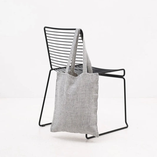 Leinen Einkaufstasche Streifen in Weiß+Anthrazit Weiß+Grau Muster Streifen von Linen Tales Größe 38 cm breit+ 42 cm lang