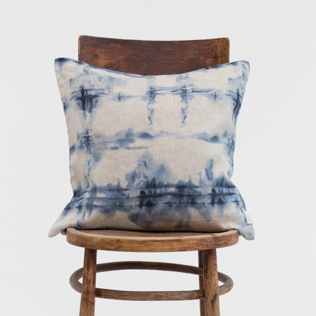 Leinen Kissenhülle Farbverlauf in Creme+Blau Muster Farbverlauf von Linen Tales Größe 50x50 cm