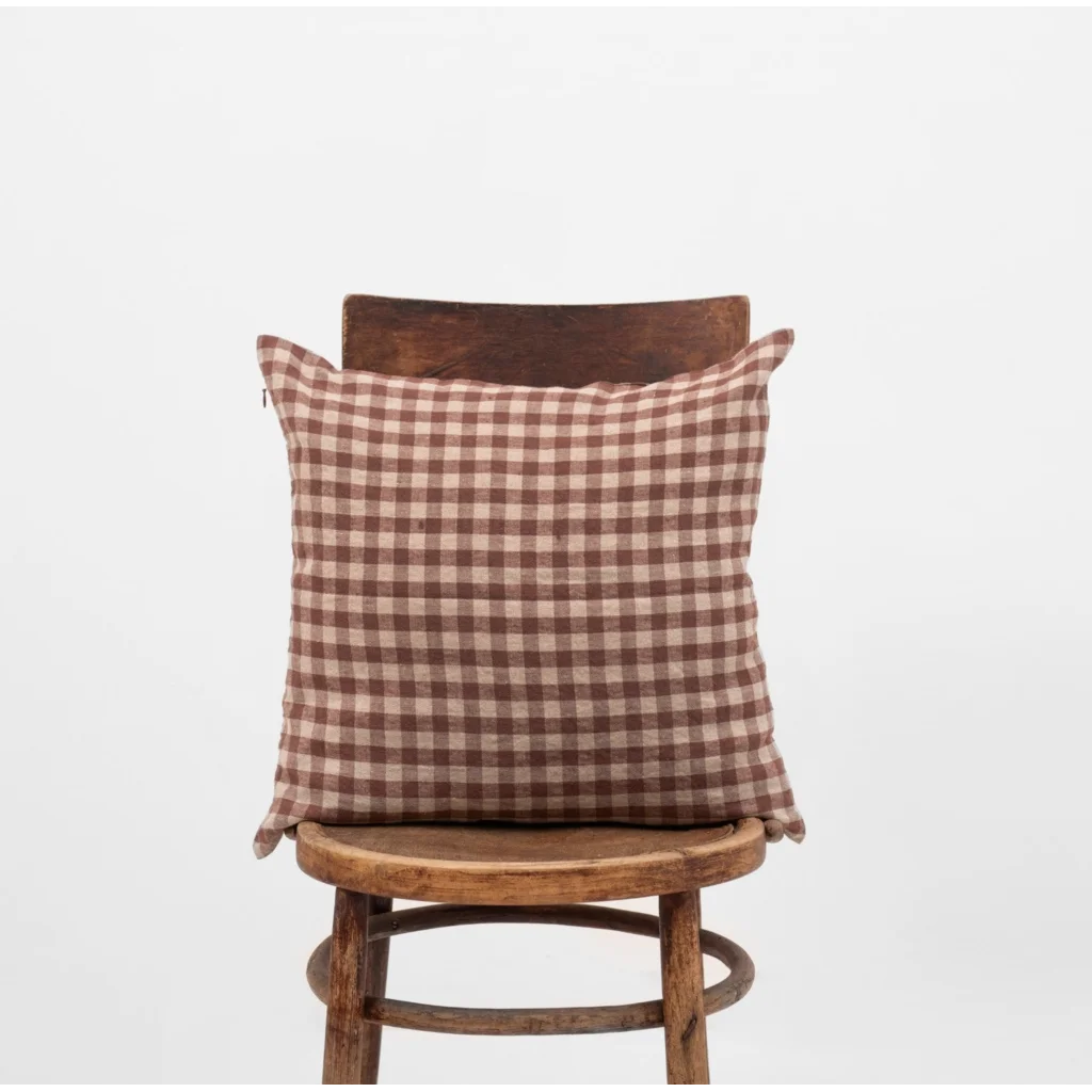 Leinen Kissenhülle Karo in Schokolade+Beige Braun+Beige Muster Karo von Linen Tales Größe 40x40 cm