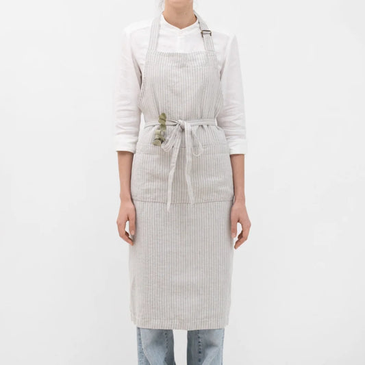 Leinen Kochschürze Streifen in Hellgrau+Blau Grau+Blau Muster Streifen von Linen Tales Größe 100 cm breit+ 98 cm lang
