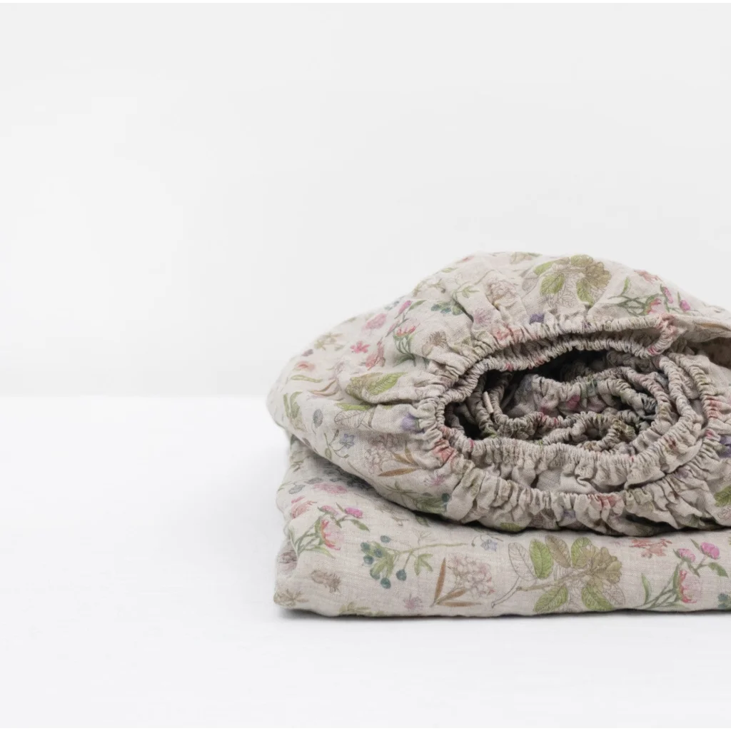 Leinen Spannbettlaken Botanik für Matratzen in Übergröße in Creme+Rosa+Grün+Braun Muster Botanik von Linen Tales Größe 140x200 cm