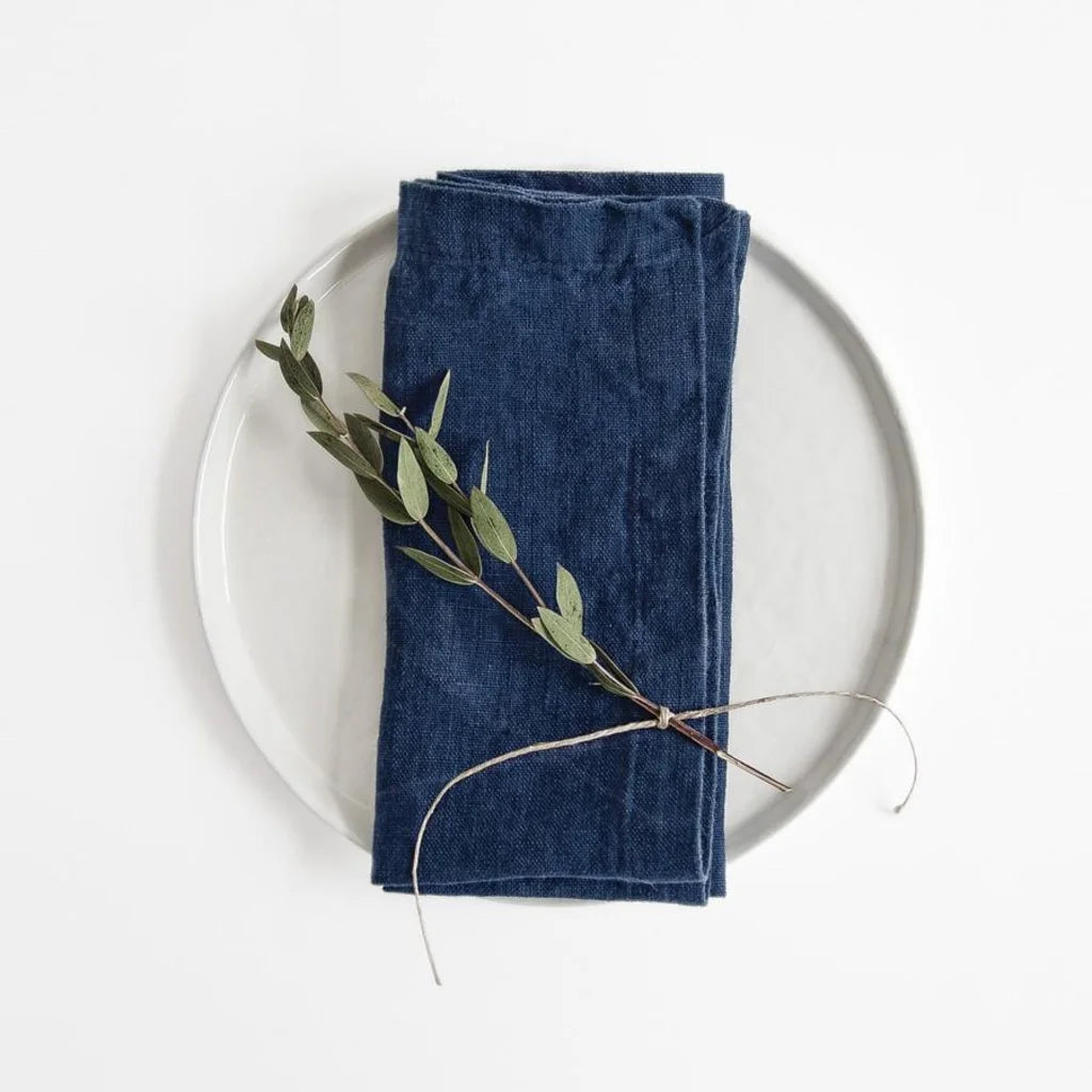 Leinen Stoffserviette 2er-Pack in Dunkelblau Blau von Linen Tales Größe 45x45 cm