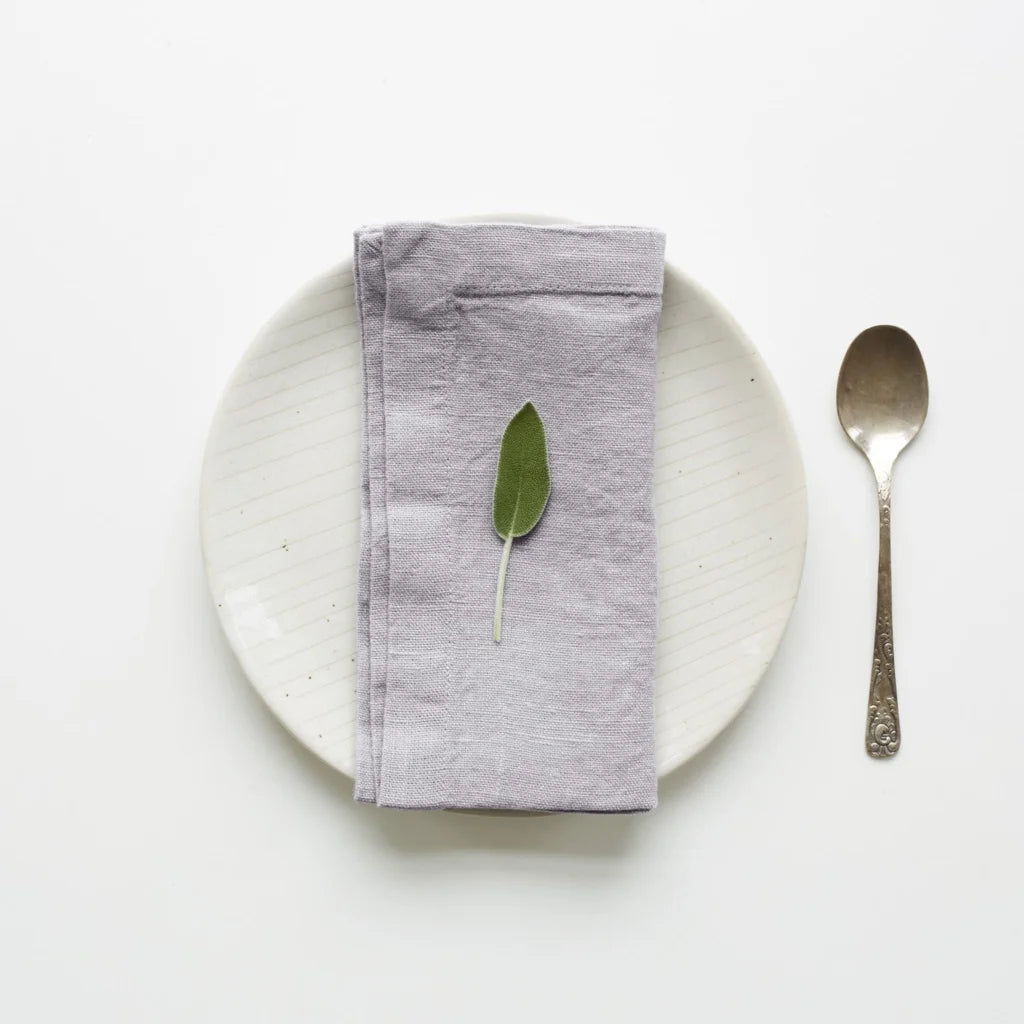 Leinen Stoffserviette 2er-Pack in Hellgrau Grau von Linen Tales Größe 55x55 cm