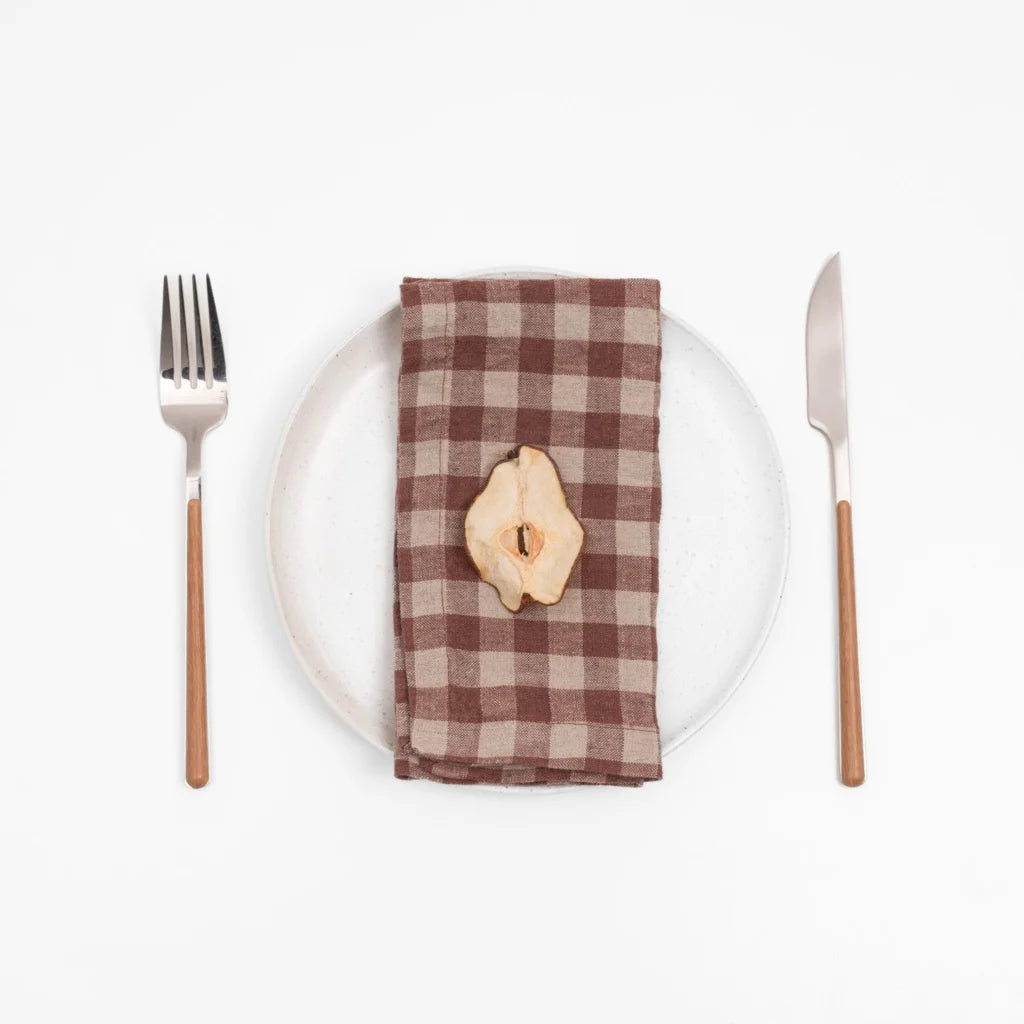 Leinen Stoffserviette Karo 2er-Pack in Schokolade+Beige Braun+Beige Muster Karo von Linen Tales Größe 40x40 cm