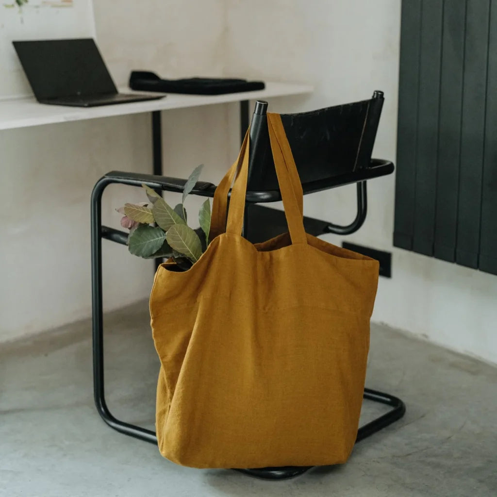 Leinen Tasche in Bronze Gelb von Linen Tales Größe 54 cm breit+ 60 cm lang