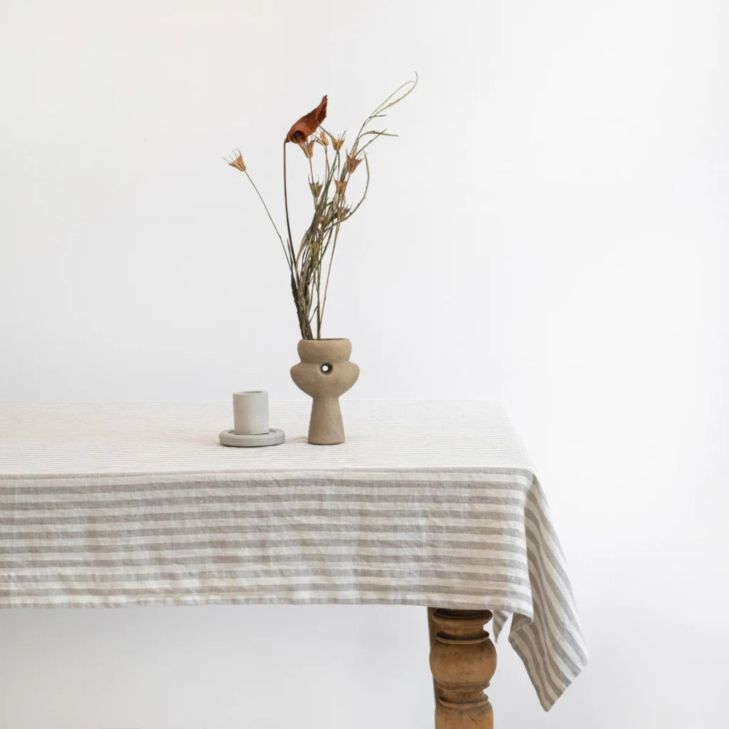 Leinen Tischdecke Streifen in Creme+Beige Muster Streifen von Linen Tales Größe 140x300 cm
