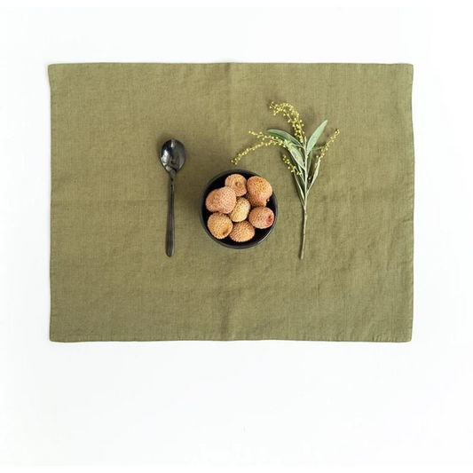 Leinen Tischset 2er-Pack in Olive Grün von Linen Tales Größe 45x35 cm