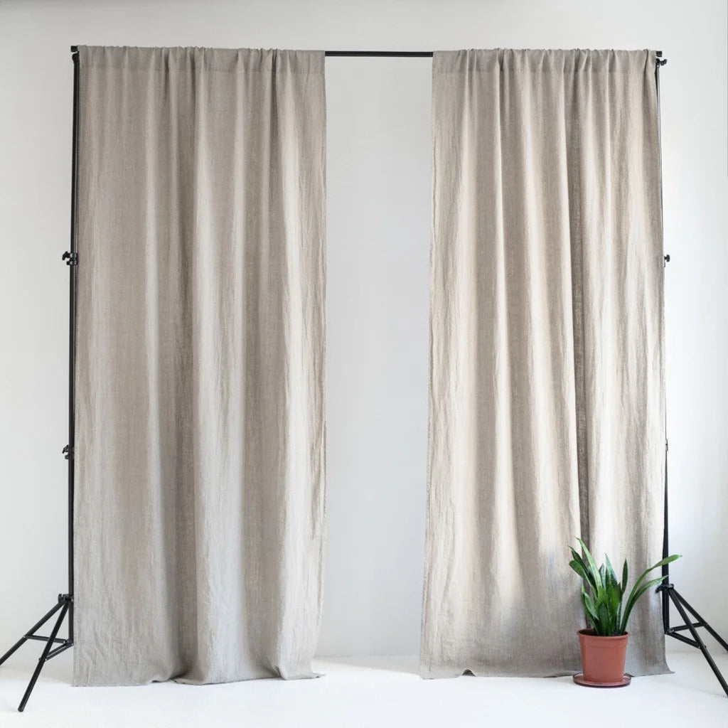 Leinen Verdunkelungsvorhang mit Tunnel 2er-Set in Beige von Linen Tales Größe 140x215 cm