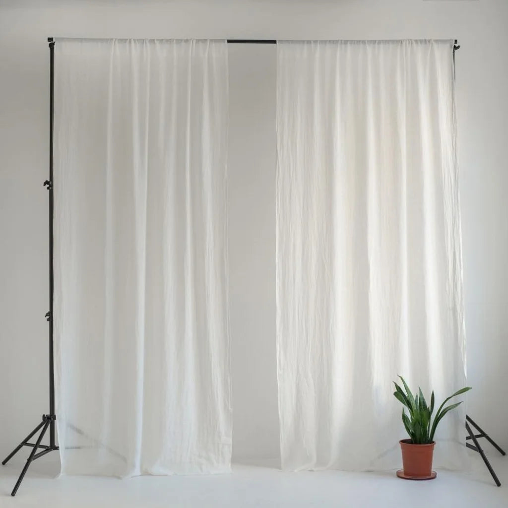 Leinen Vorhang mit Tunnel 2er-Set in Weiß von Linen Tales Größe 130x300 cm