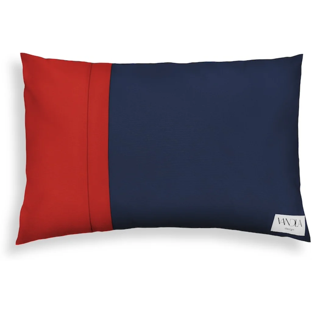 Modulare Kissenhülle rechteckig Farbkombinationen mit Marine in Marine+Rot Blau+Rot von Vandla design Größe 40x60 cm