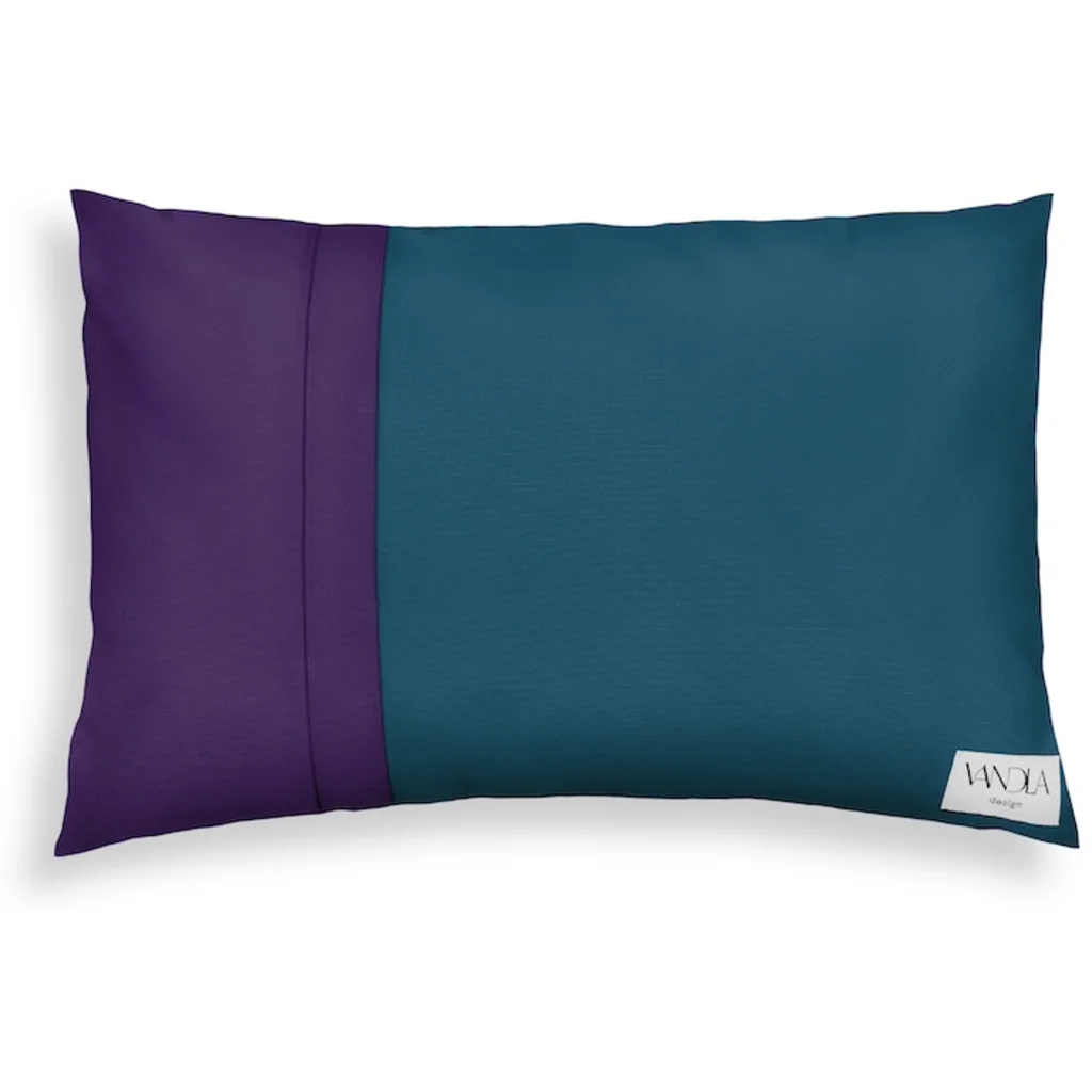 Modulare Kissenhülle rechteckig Farbkombinationen mit Petrol in Petrol+Lila Blau+Lila von Vandla design Größe 40x60 cm