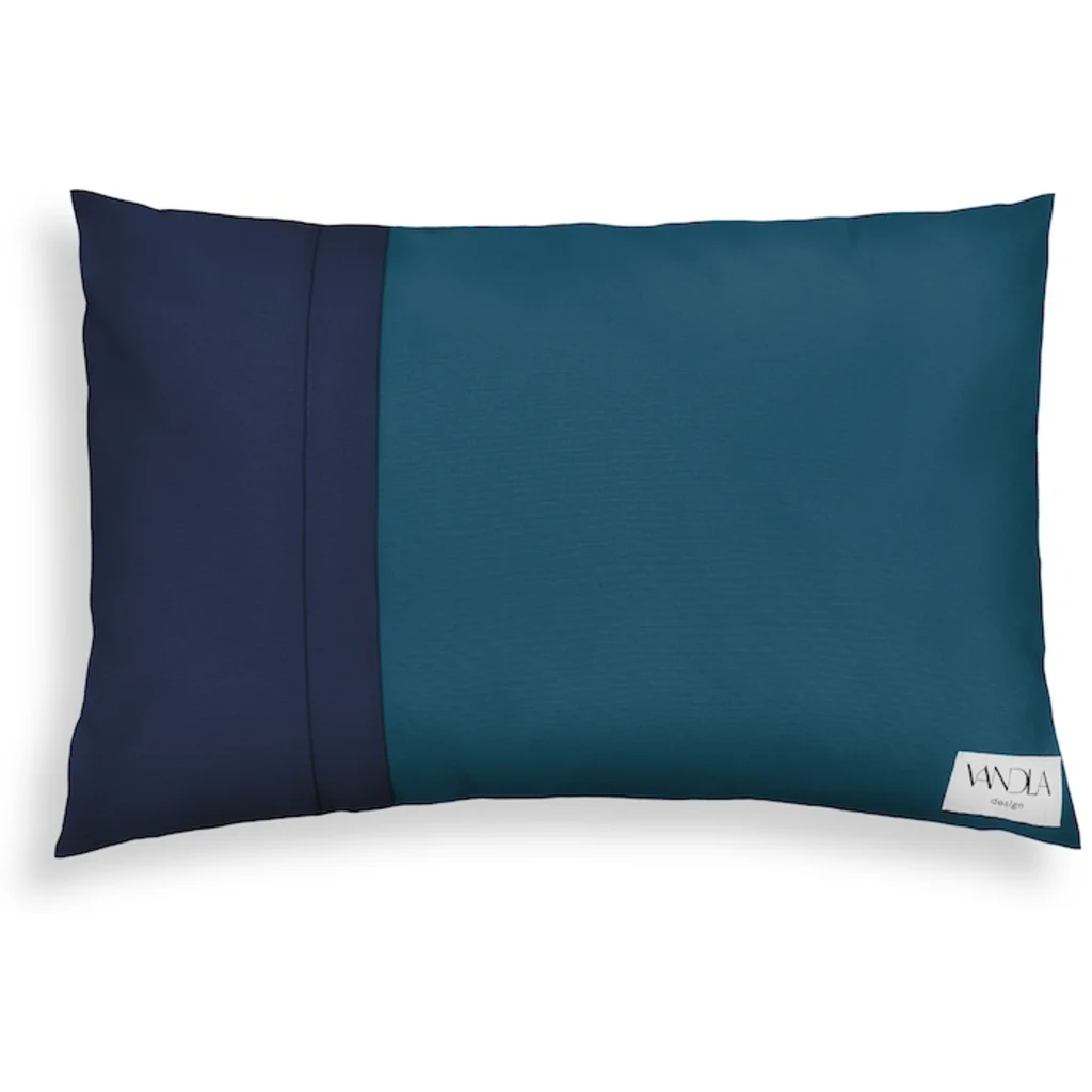 Modulare Kissenhülle rechteckig Farbkombinationen mit Petrol in Petrol+Marine Blau+Blau von Vandla design Größe 40x60 cm