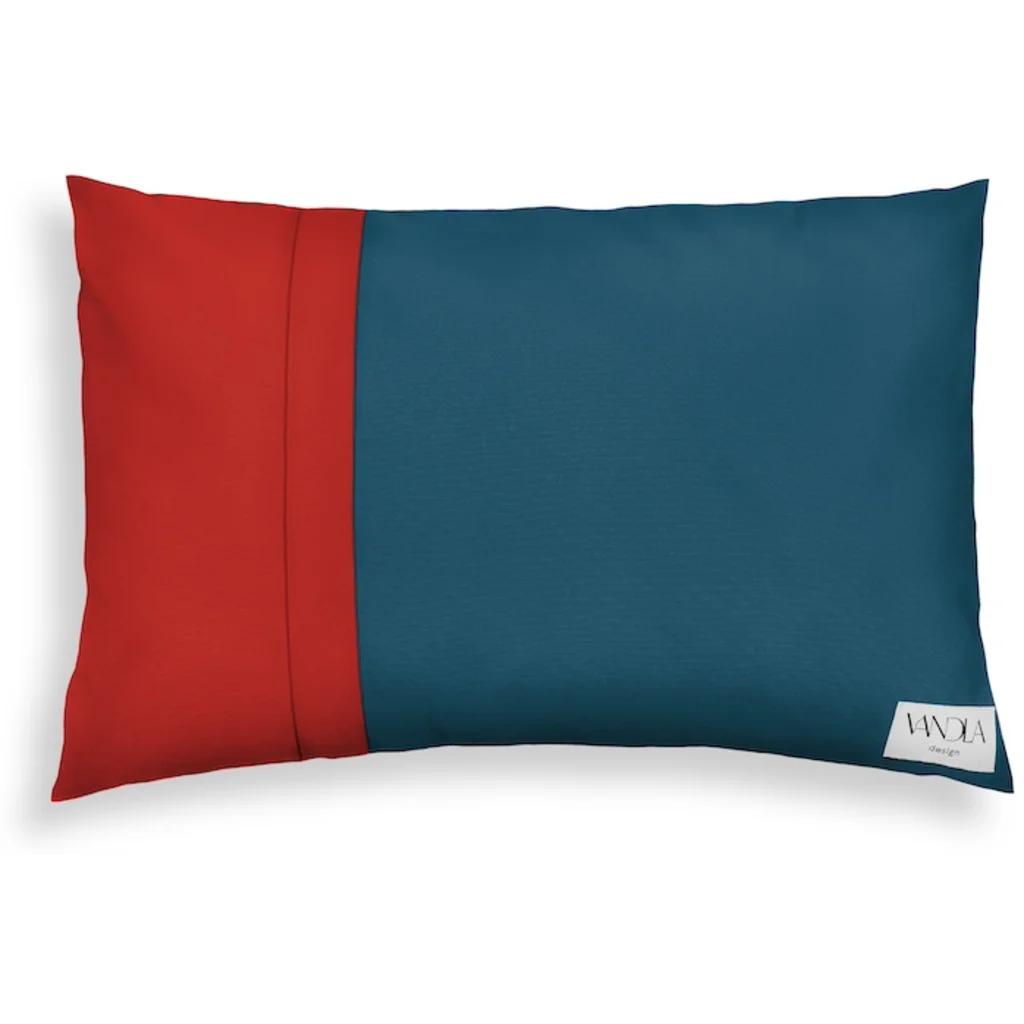 Modulare Kissenhülle rechteckig Farbkombinationen mit Petrol in Petrol+Rot Blau+Rot von Vandla design Größe 40x60 cm
