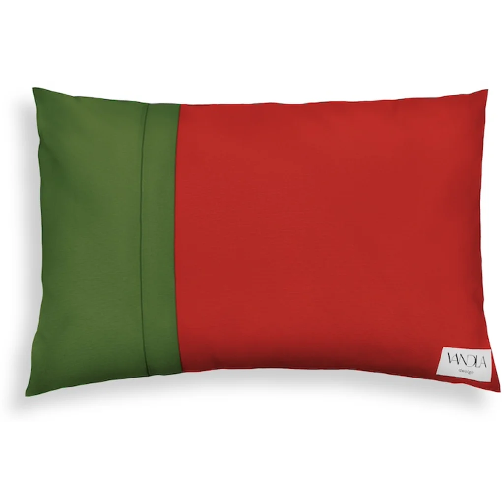 Modulare Kissenhülle rechteckig Farbkombinationen mit Rot in Rot+Waldgrün Rot+Grün von Vandla design Größe 40x60 cm