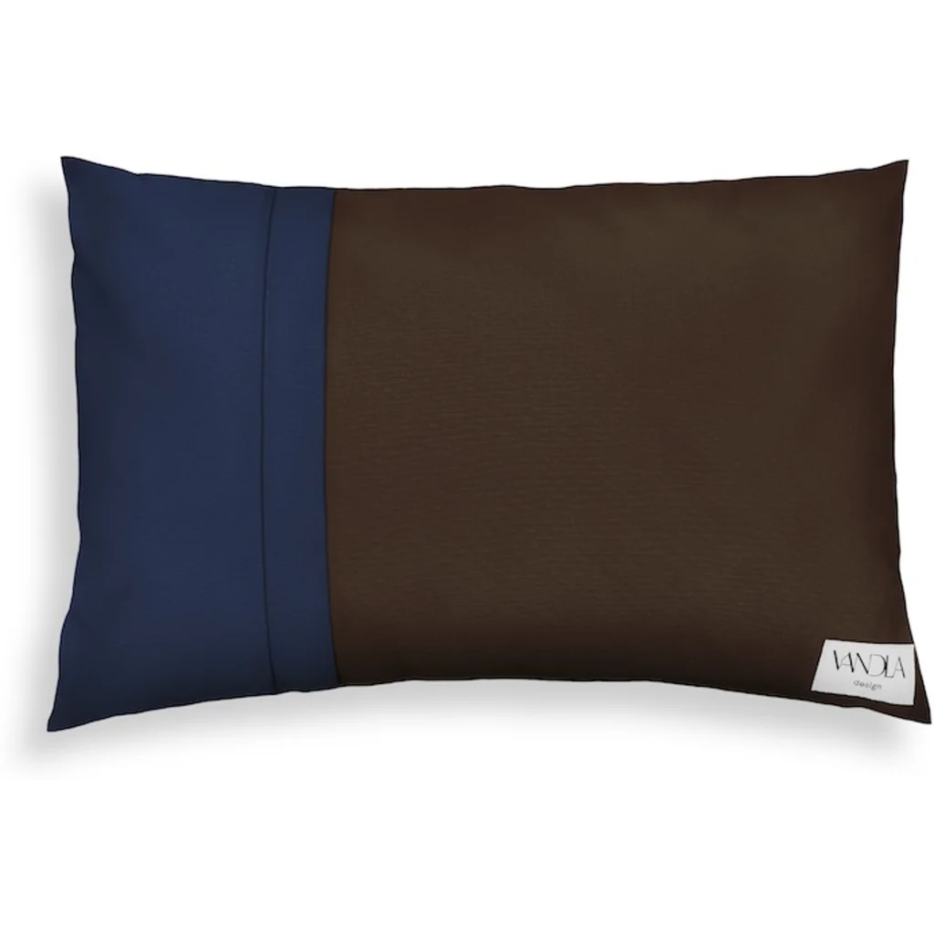 Modulare Kissenhülle rechteckig Farbkombinationen mit Schoko in Schoko+Marine Braun+Blau von Vandla design Größe 40x60 cm