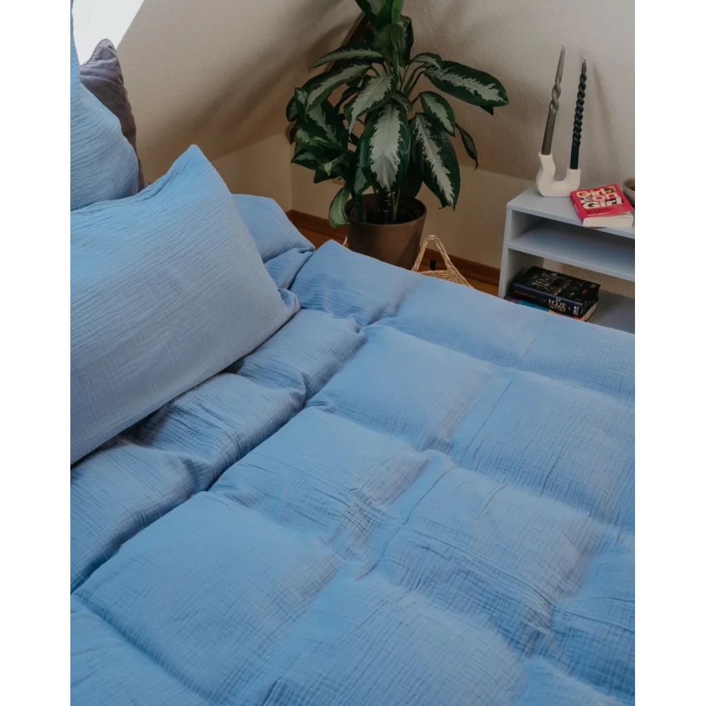 Musselin Bettwäsche Garnitur 3-teilig in Blau von hutch&putch Größe 200x200 + 2x 80x80 cm