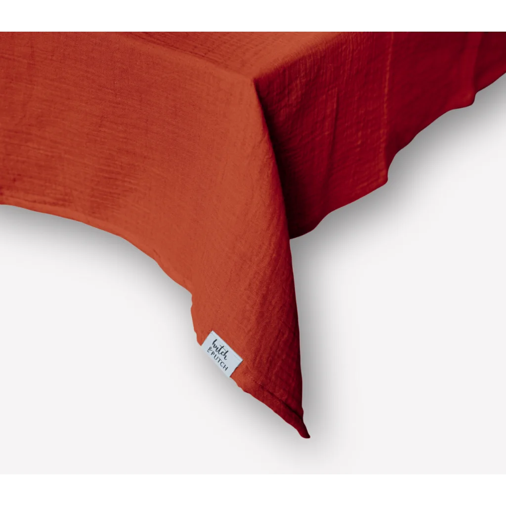 Musselin Tischdecke in Rost Rot von hutch&putch Größe 135x135 cm