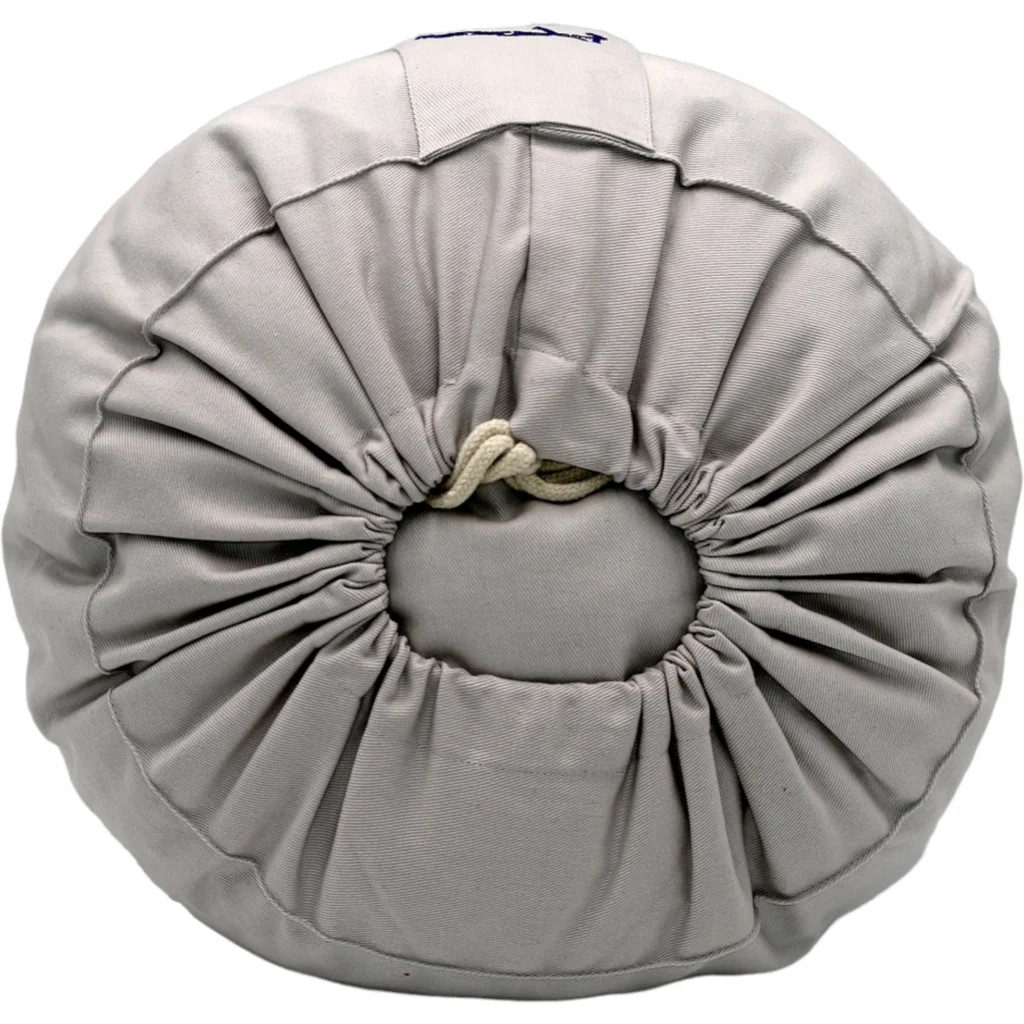 Bio Meditationskissen+Yogakissen rund mit Om-Stickerei in Beige von BAGHI Größe Ø 30 cm Höhe 15 cm