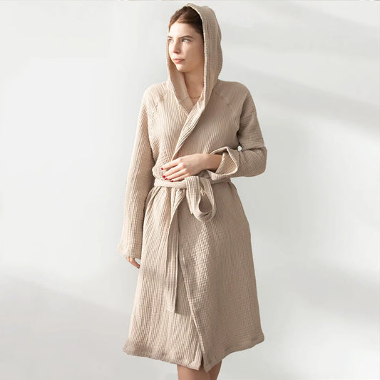 Musselin Morgenmantel in Sand Beige von Jean&Len Größe XS+S